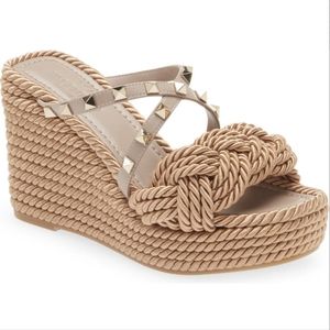 Authentic Valentino Garavani Rockstud Torchon Poudre Espadrille Wedge Sandal 7